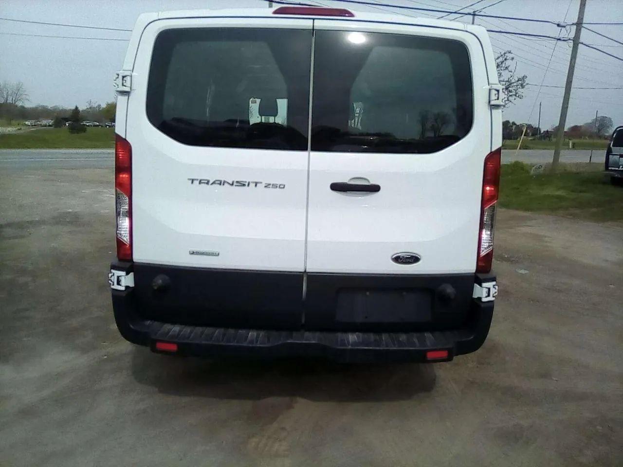 2015 Ford Transit -4