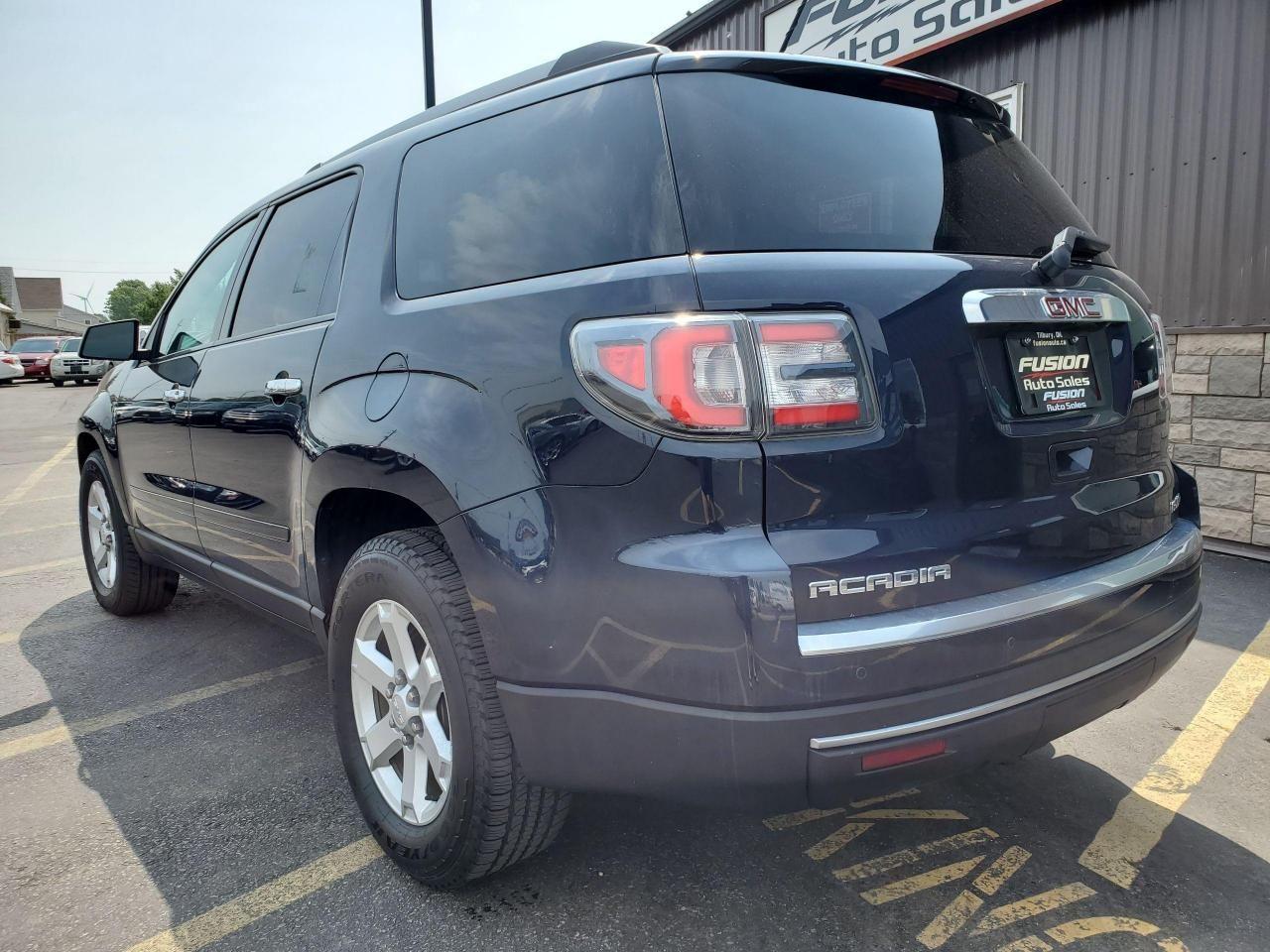 2015 GMC Acadia SLE-2-2