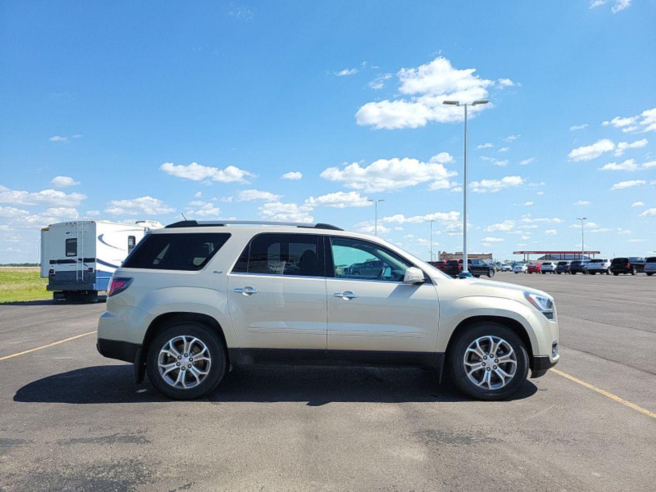2015 GMC Acadia SLT-1-3