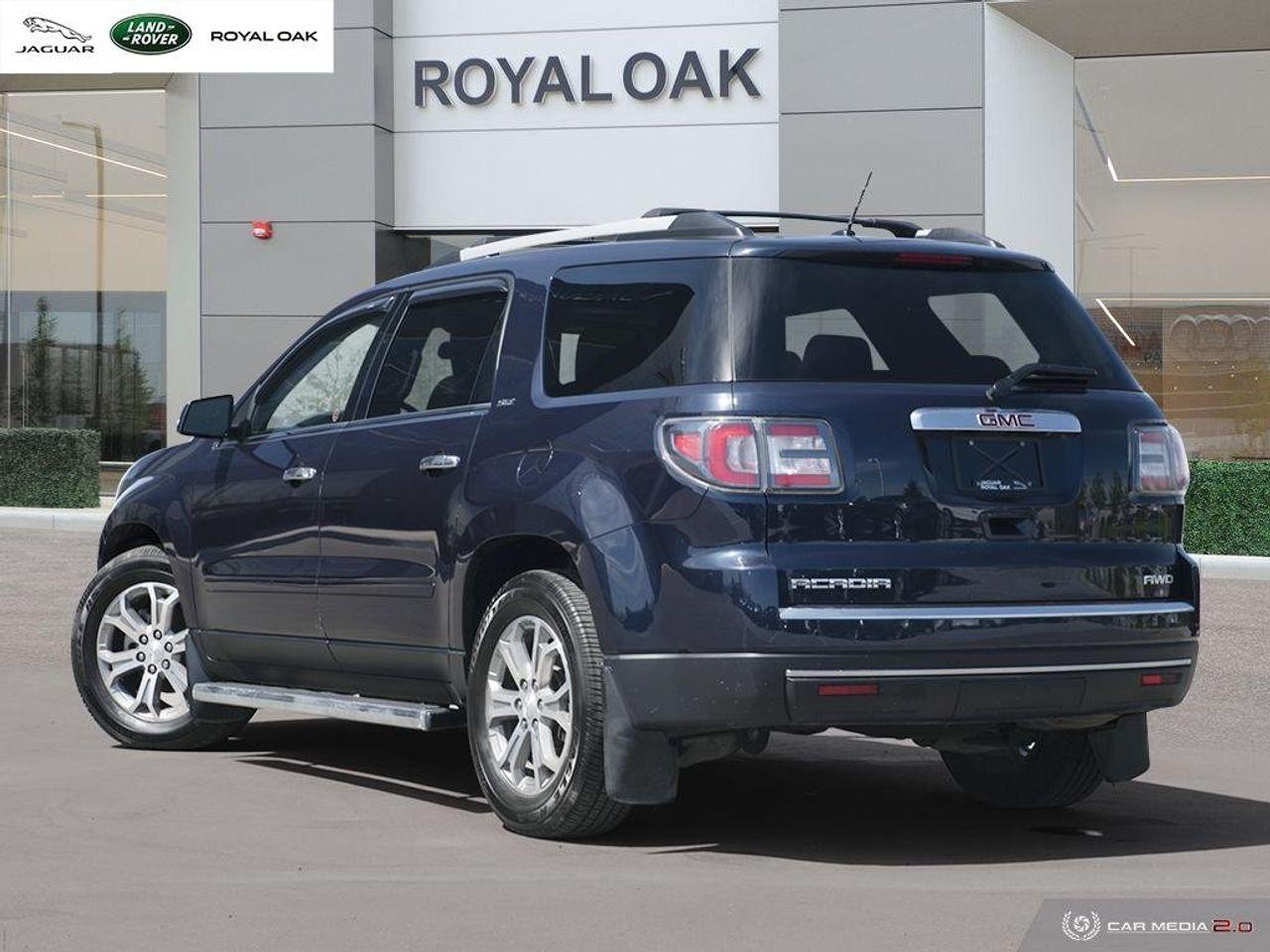 2015 GMC Acadia SLT-2-4