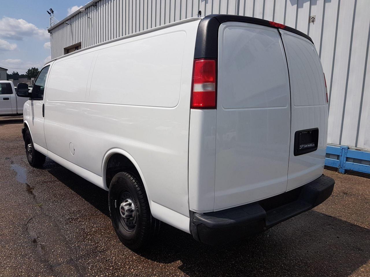 2015 GMC Savana 2500-2