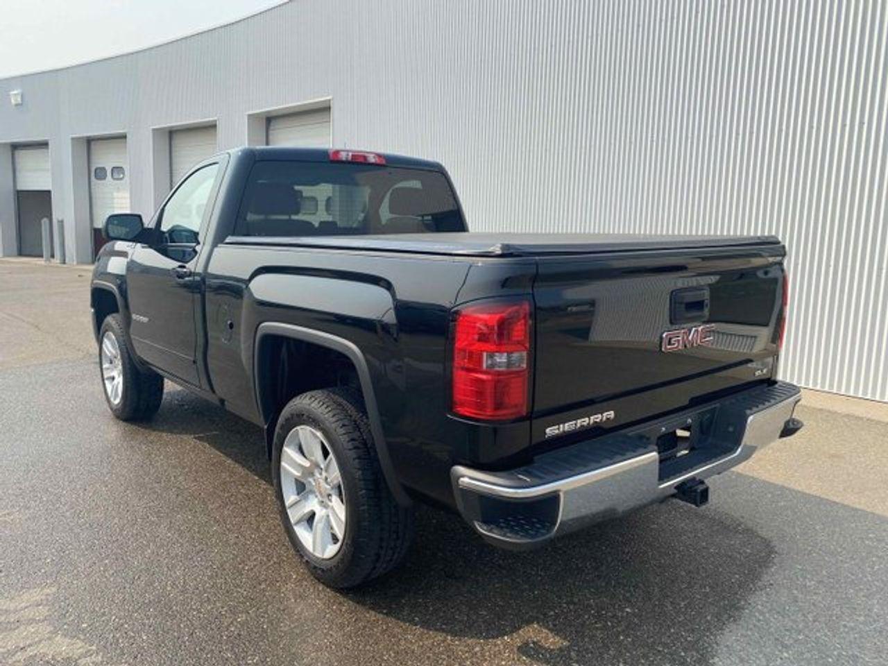 2015 GMC Sierra 1500 SLE-2