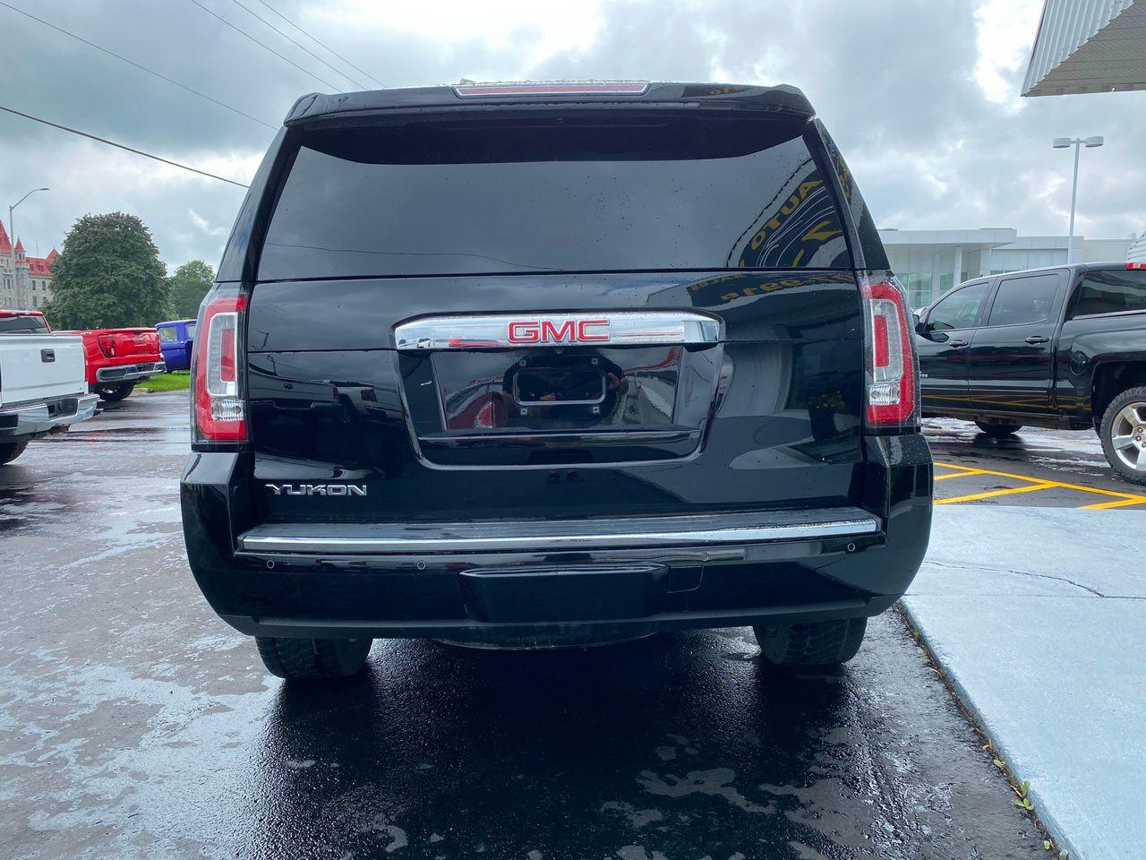 2015 GMC Yukon Denali-3