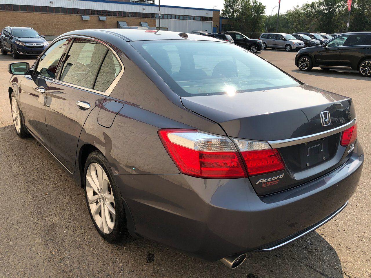 2015 Honda Accord Touring V-6-4