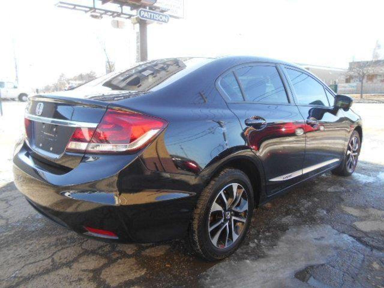 2015 Honda Civic LX-4