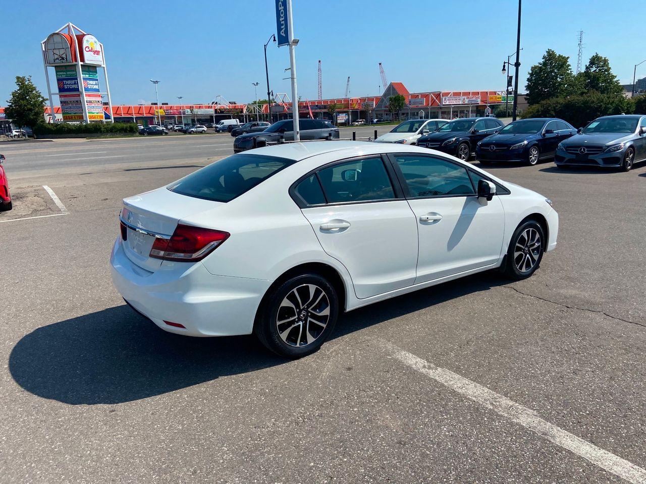 2015 Honda Civic LX-4