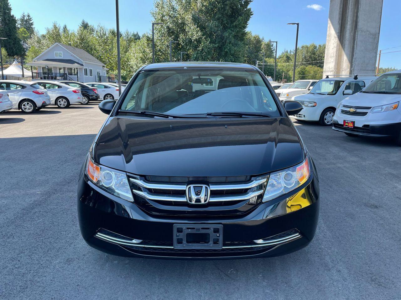 2015 Honda Odyssey LX-3