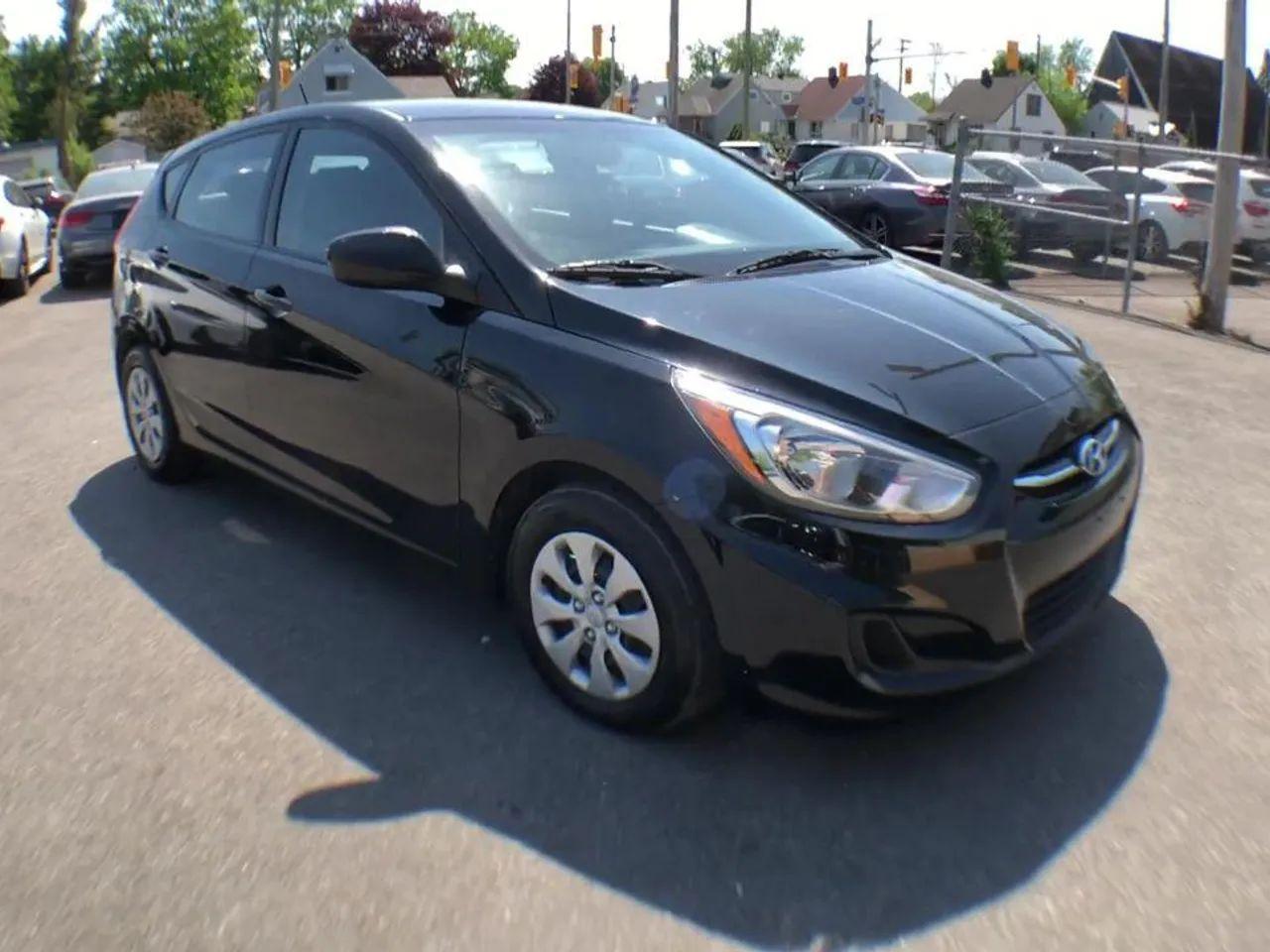 2015 Hyundai Accent GL-1
