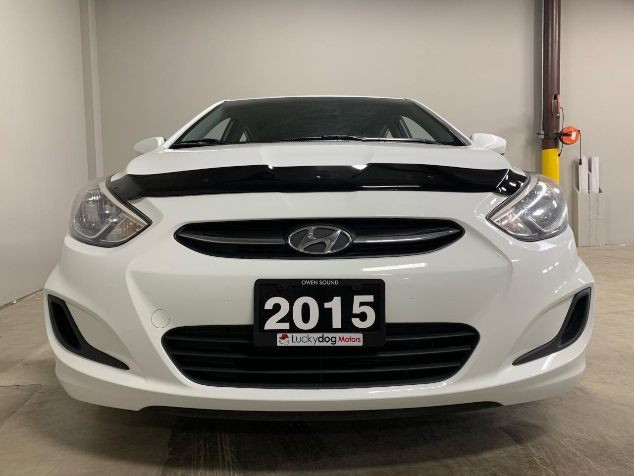 2015 Hyundai Accent GL-1