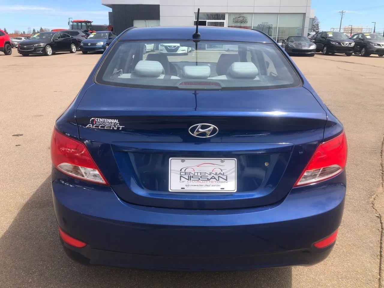 2015 Hyundai Accent L-4