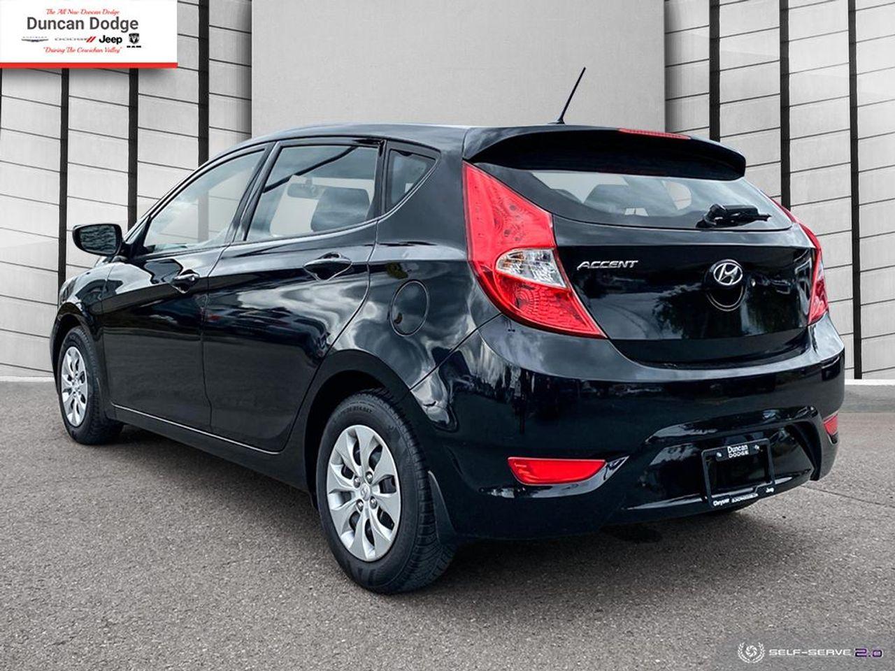2015 Hyundai Accent L-3