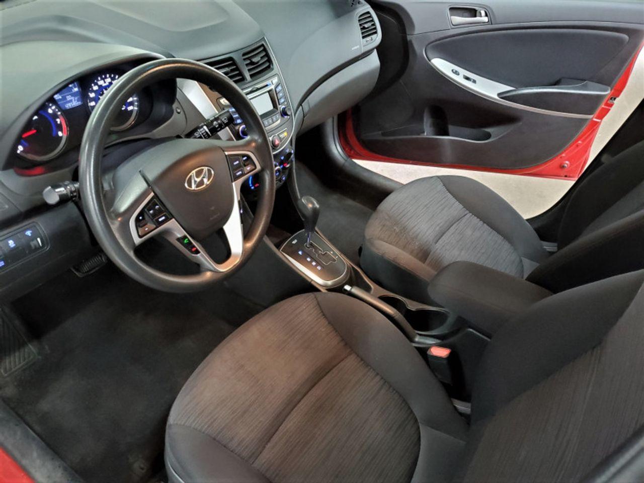 2015 Hyundai Accent L-4