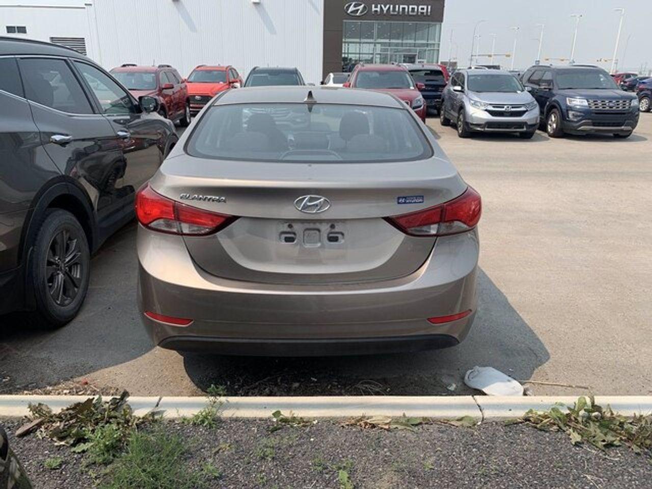 2015 Hyundai Elantra -2