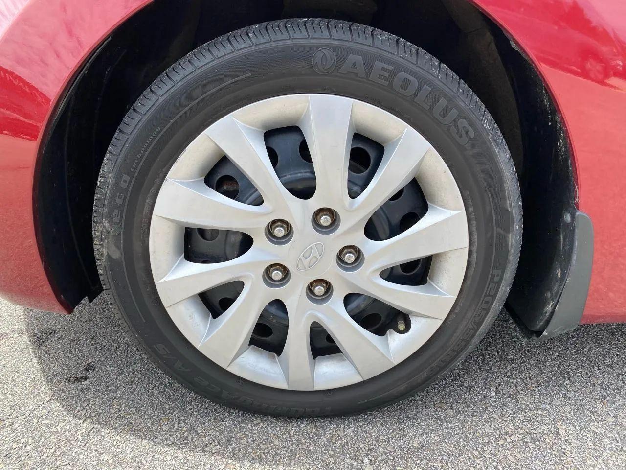 2015 Hyundai Elantra GL-4