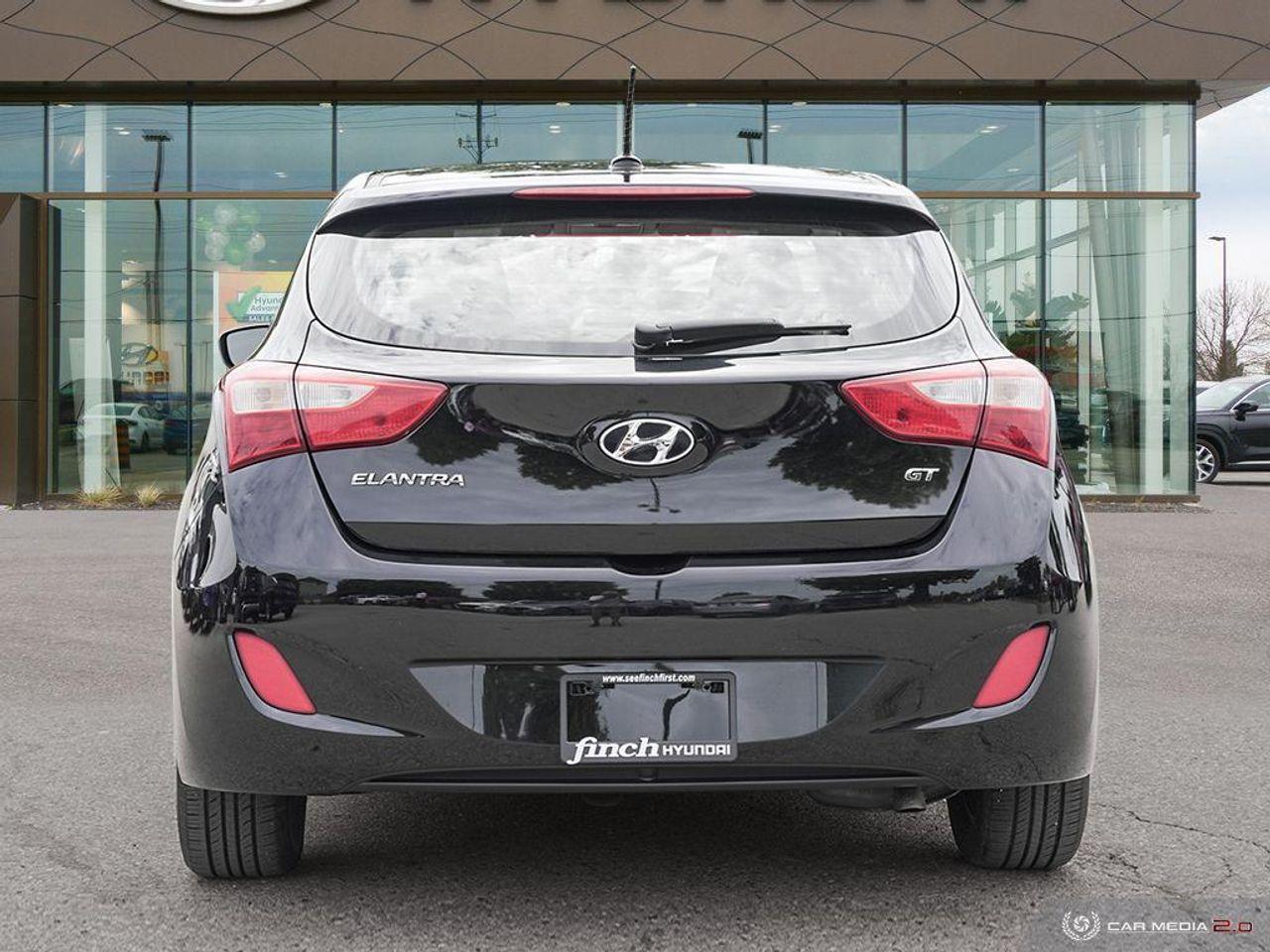 2015 Hyundai Elantra GL-4