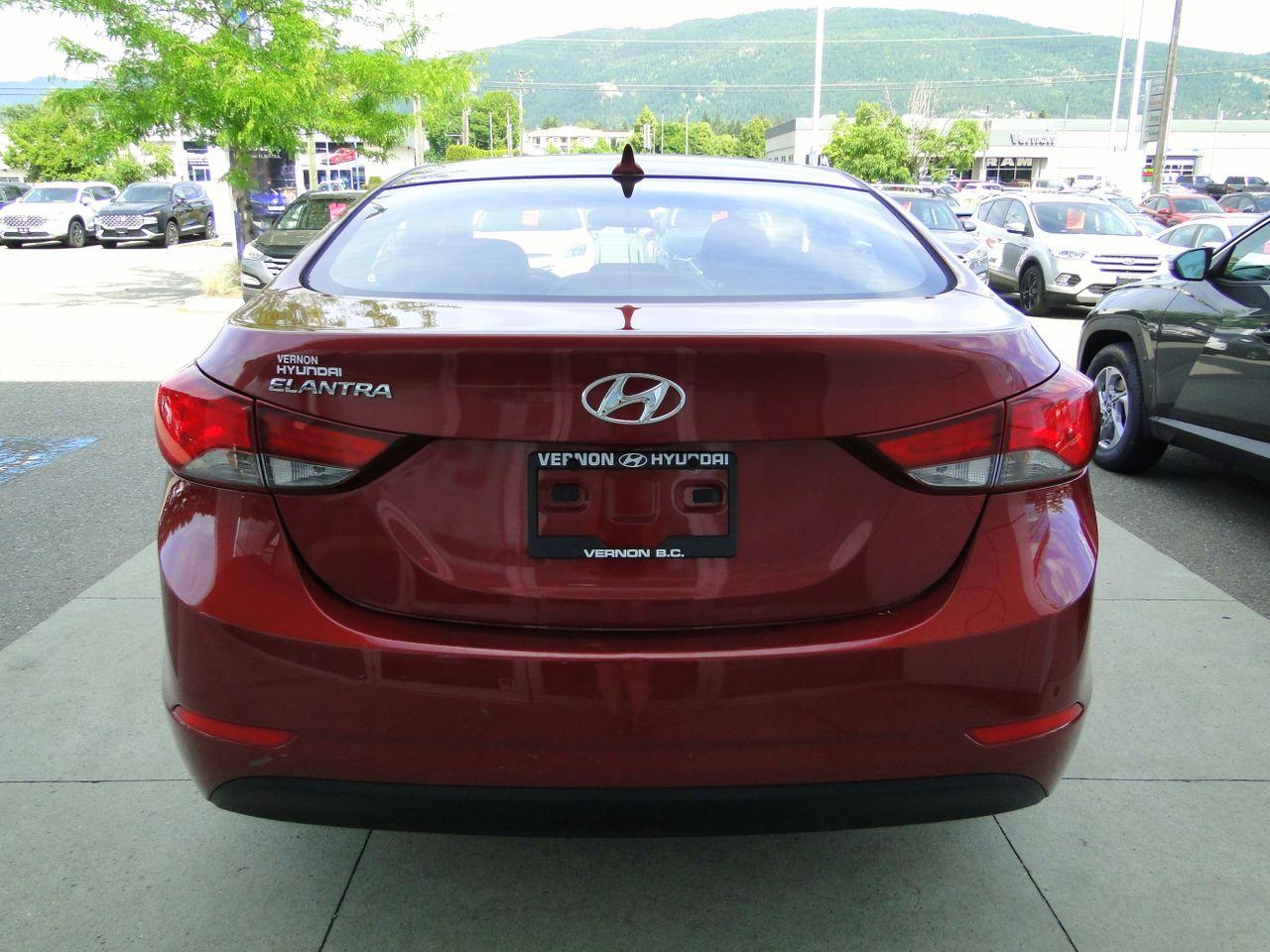 2015 Hyundai Elantra GL-2