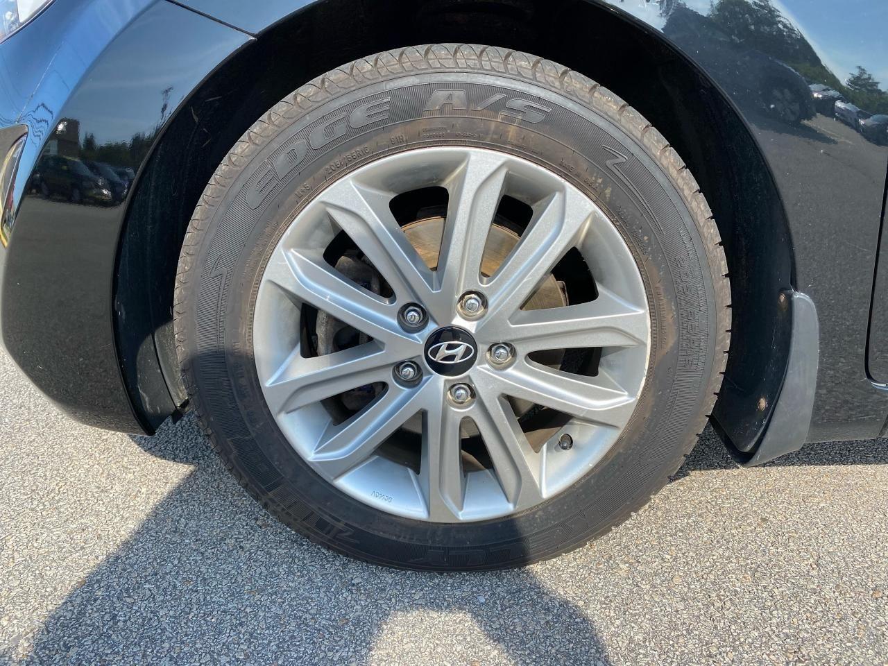 2015 Hyundai Elantra GLS-4