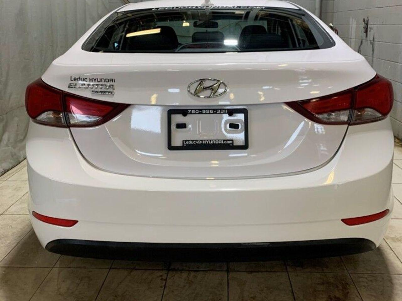 2015 Hyundai Elantra GL-3