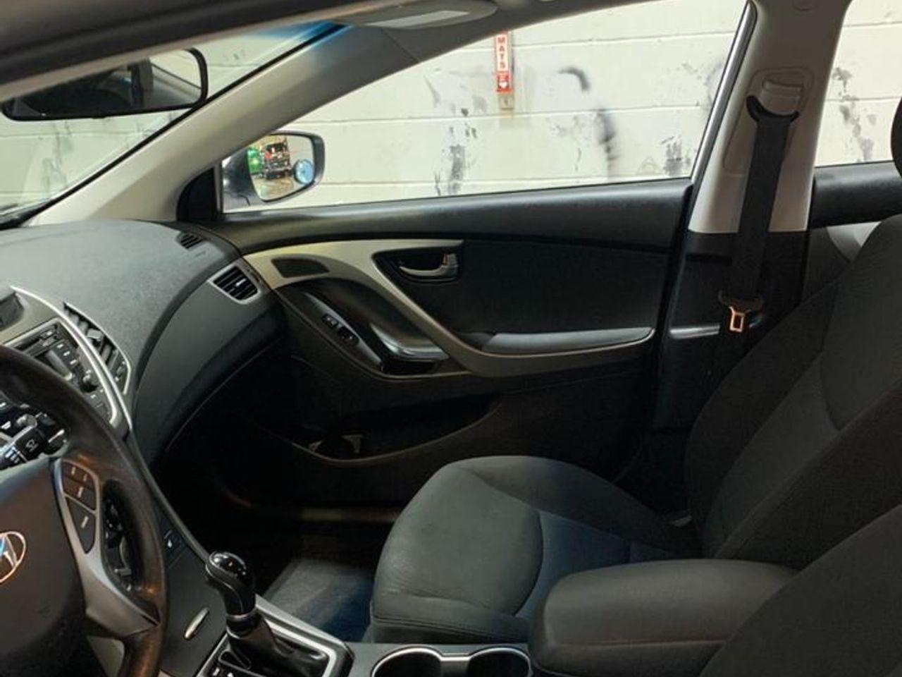 2015 Hyundai Elantra GL-4