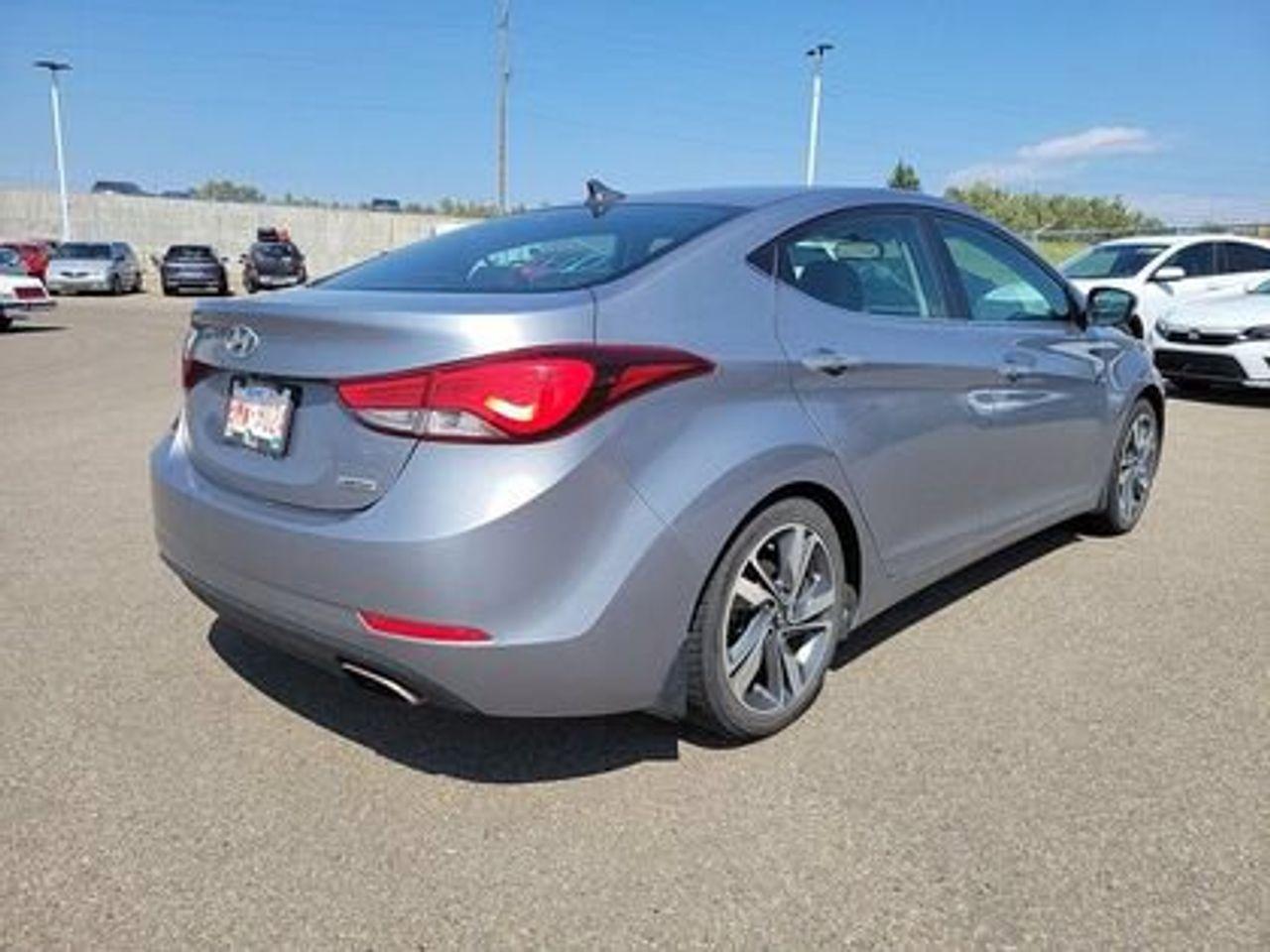 2015 Hyundai Elantra Limited-4