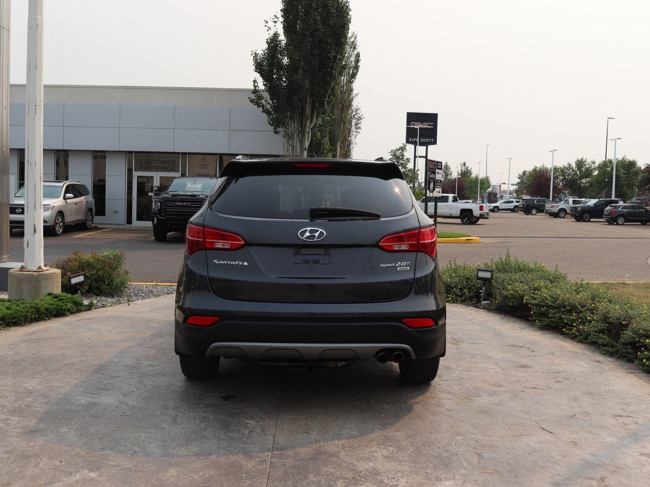 2015 Hyundai Santa Fe SE-4