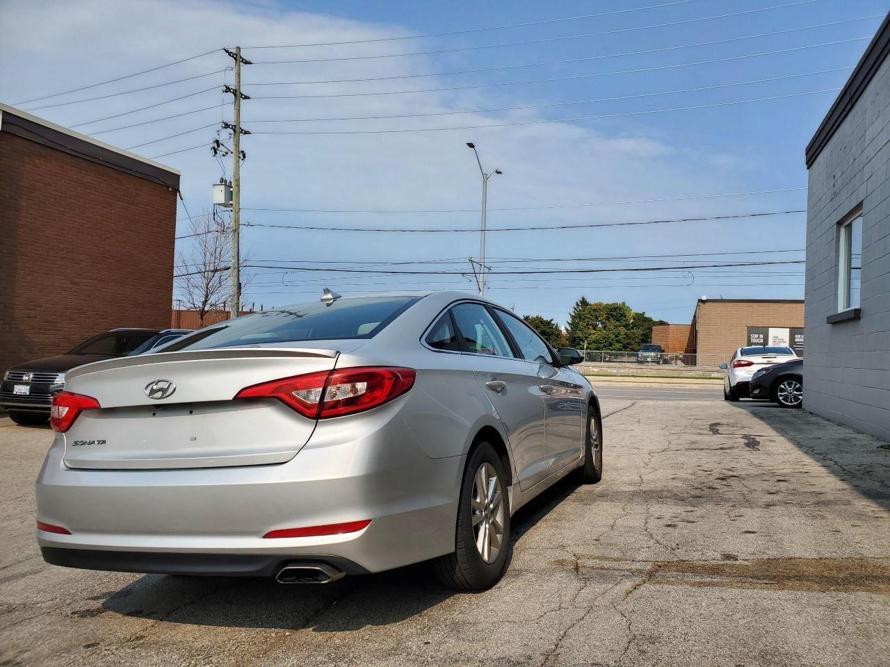 2015 Hyundai Sonata GL-4