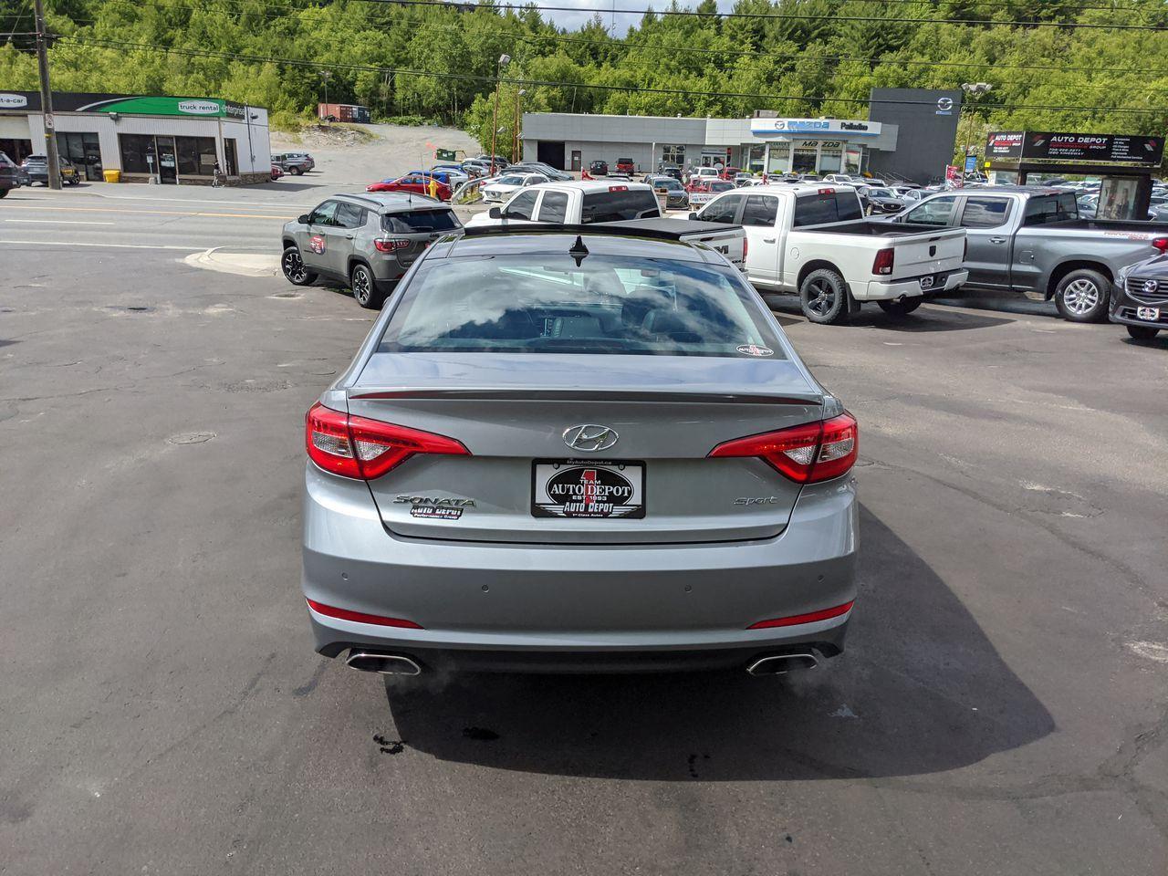 2015 Hyundai Sonata Sport-4