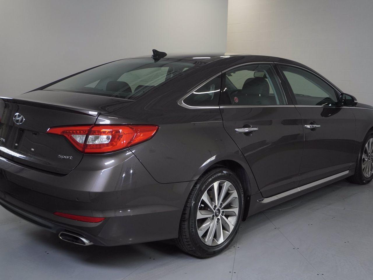 2015 Hyundai Sonata Sport-4