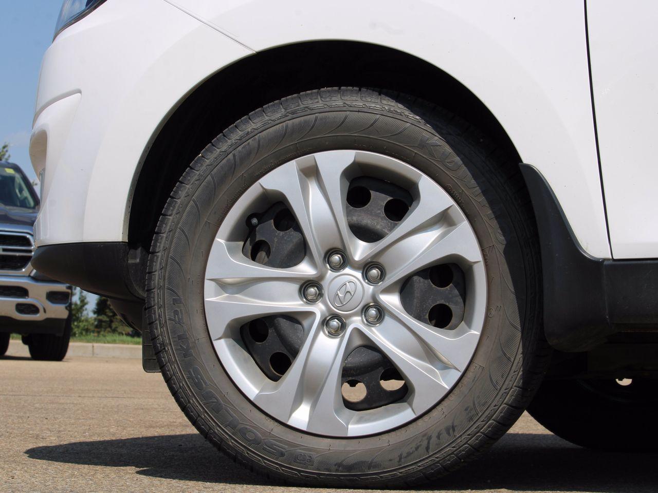 2015 Hyundai Tucson GL-3
