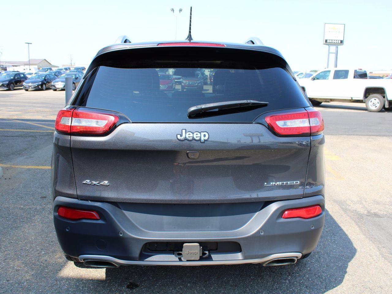2015 Jeep Cherokee Limited-4