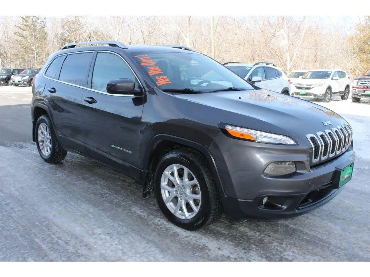2015 Jeep Cherokee North-4