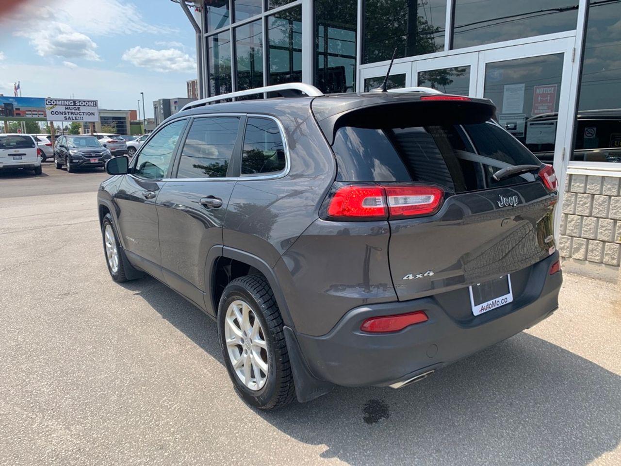2015 Jeep Cherokee North-2