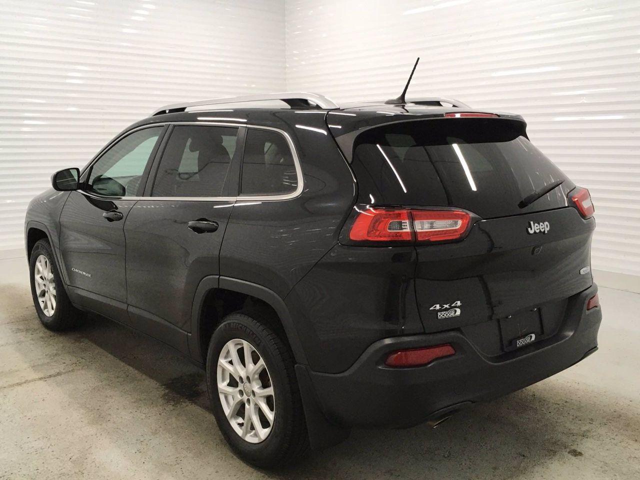 2015 Jeep Cherokee North-2