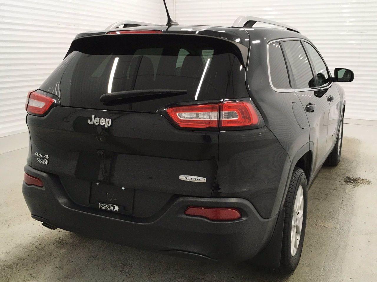 2015 Jeep Cherokee North-3