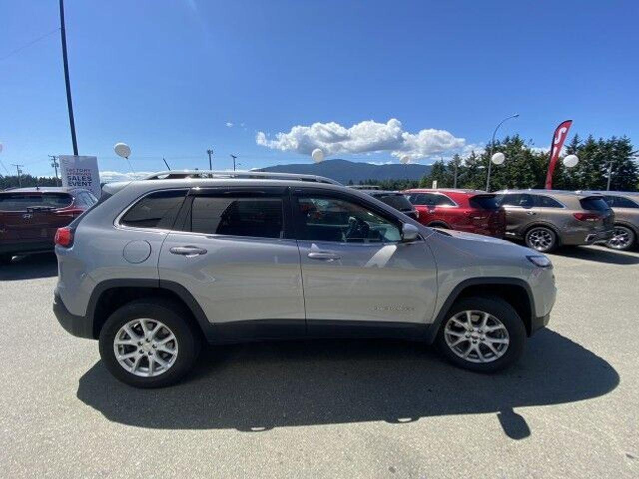 2015 Jeep Cherokee North-3