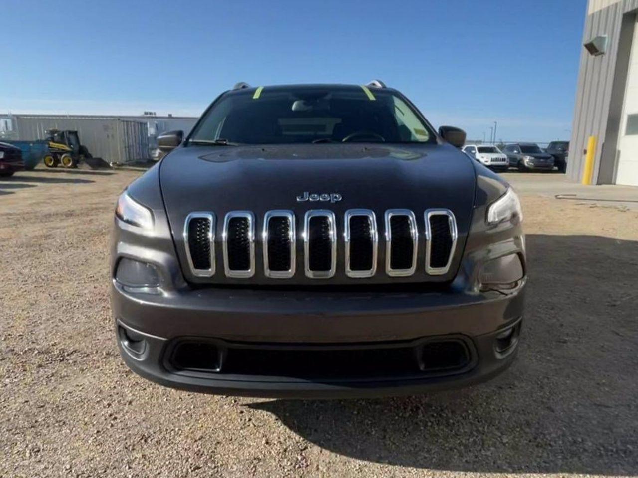 2015 Jeep Cherokee North-2