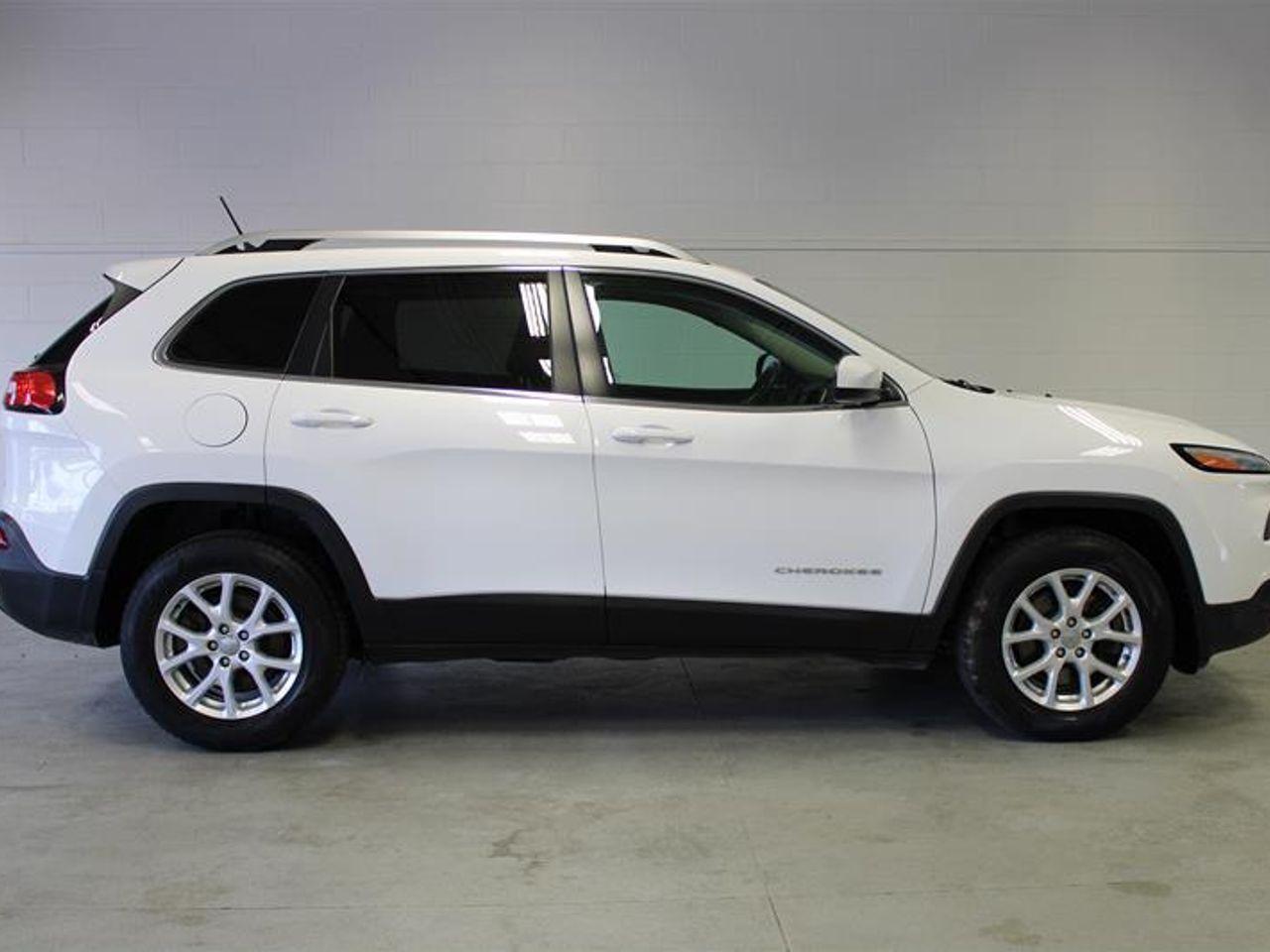 2015 Jeep Cherokee -0