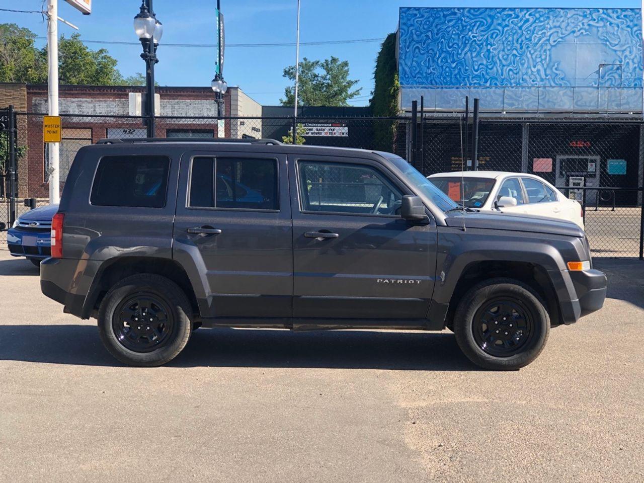2015 Jeep Patriot North-4