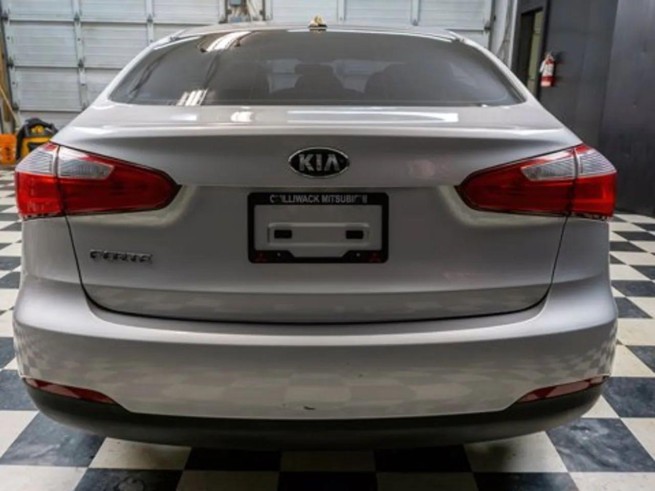 2015 Kia Forte LX-4