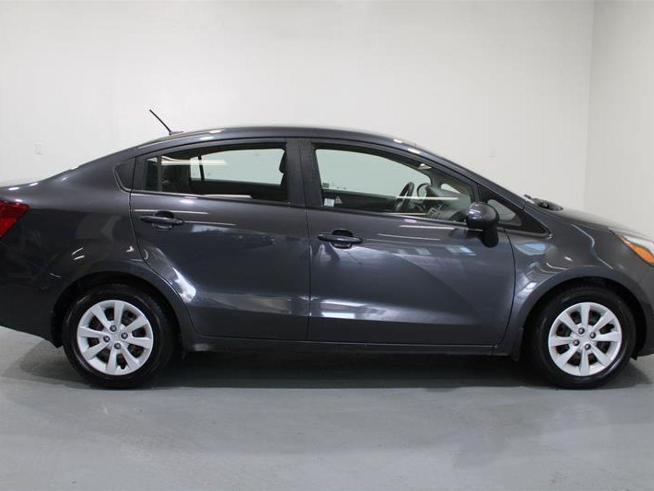 2015 Kia Rio LX-0