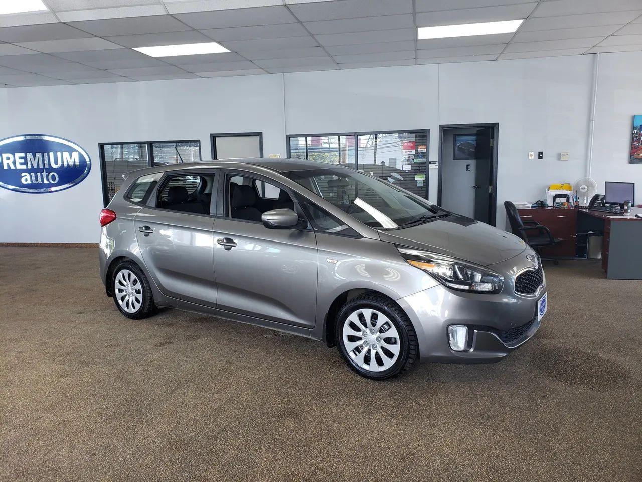 2015 Kia Rondo FX-3