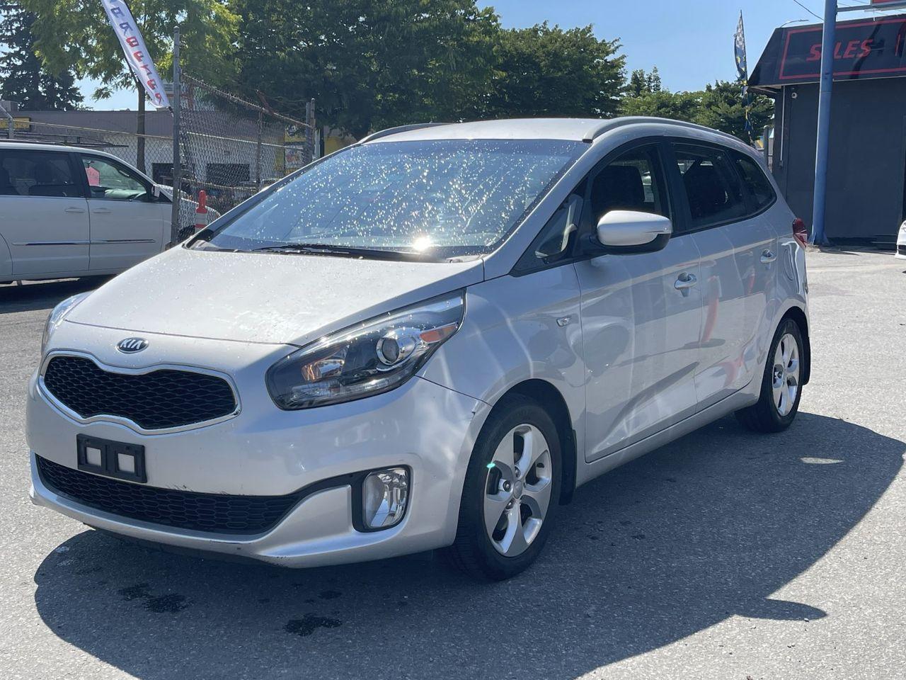 2015 Kia Rondo FX-2