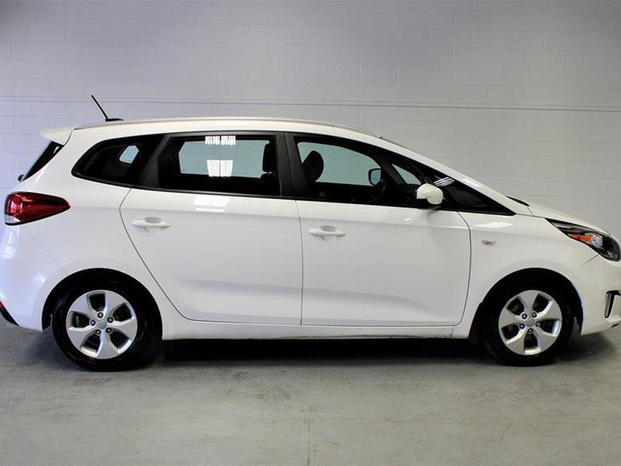 2015 Kia Rondo FX-0