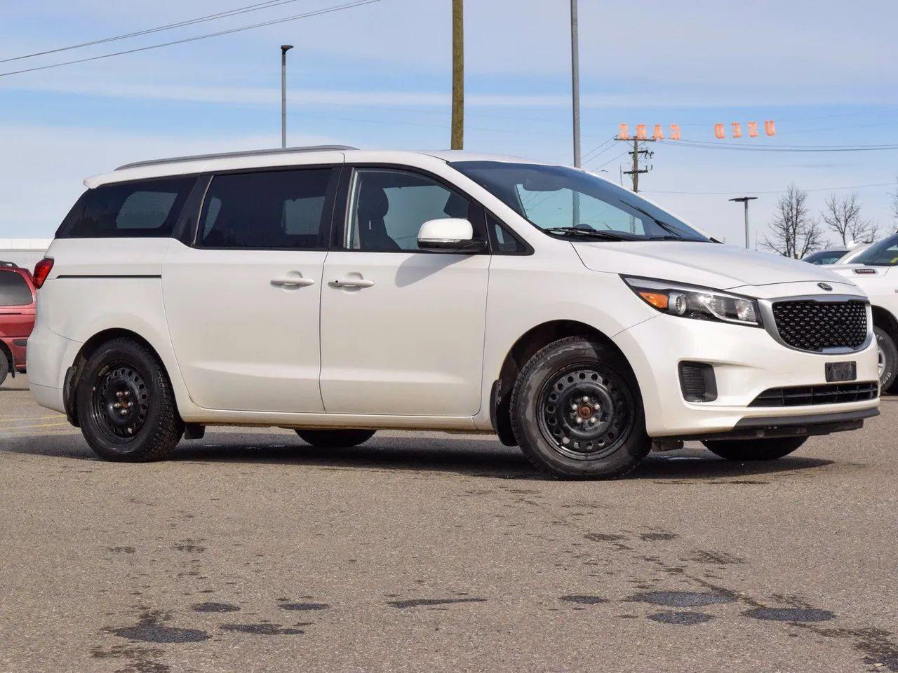 2015 Kia Sedona LX-3