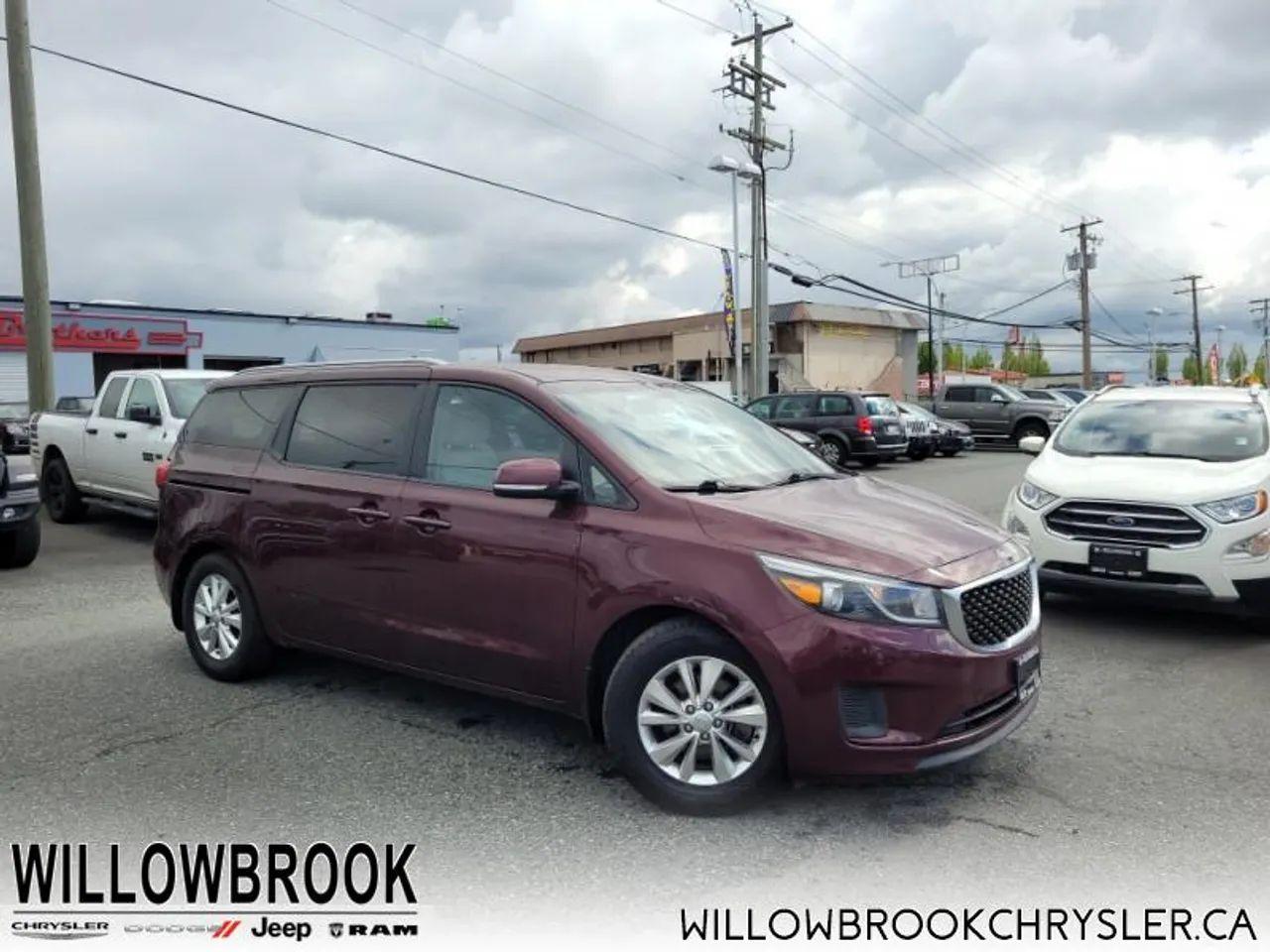 2015 Kia Sedona LX-4
