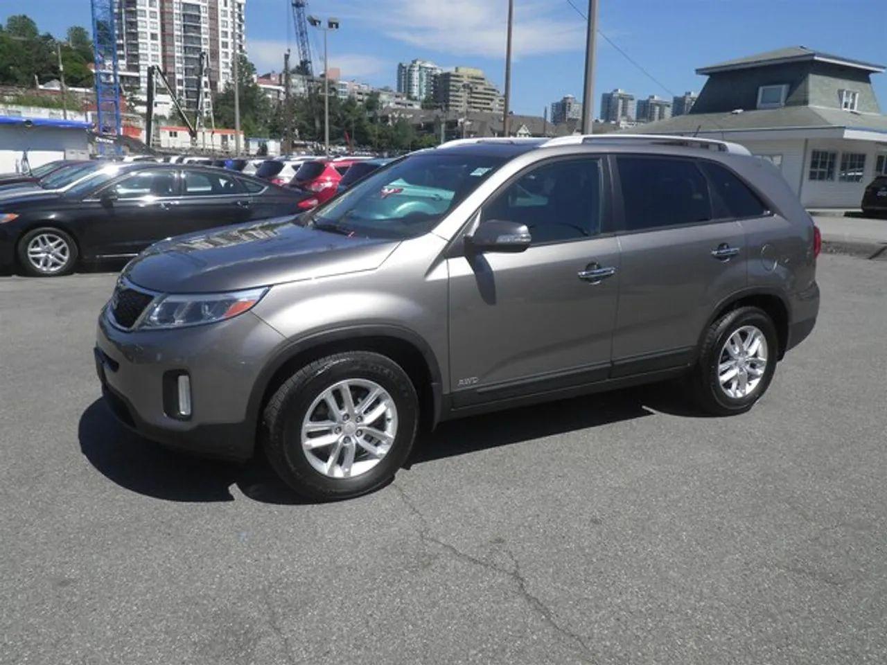 2015 Kia Sorento LX-0