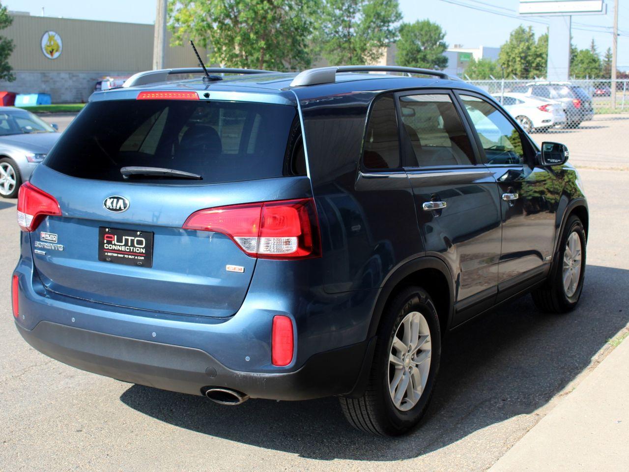 2015 Kia Sorento LX-2
