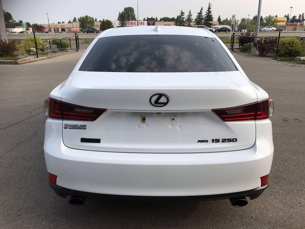 2015 Lexus IS -3