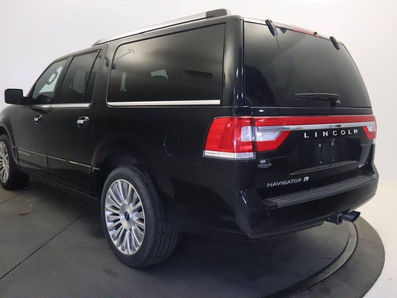 2015 Lincoln Navigator L-4