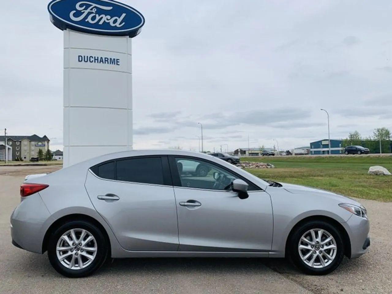 2015 Mazda Mazda3 GS-2